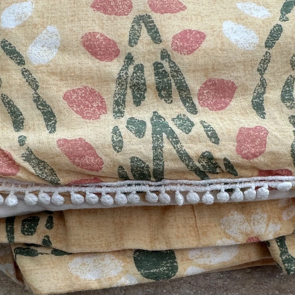 Floral Duvet Cover in yellow and Green